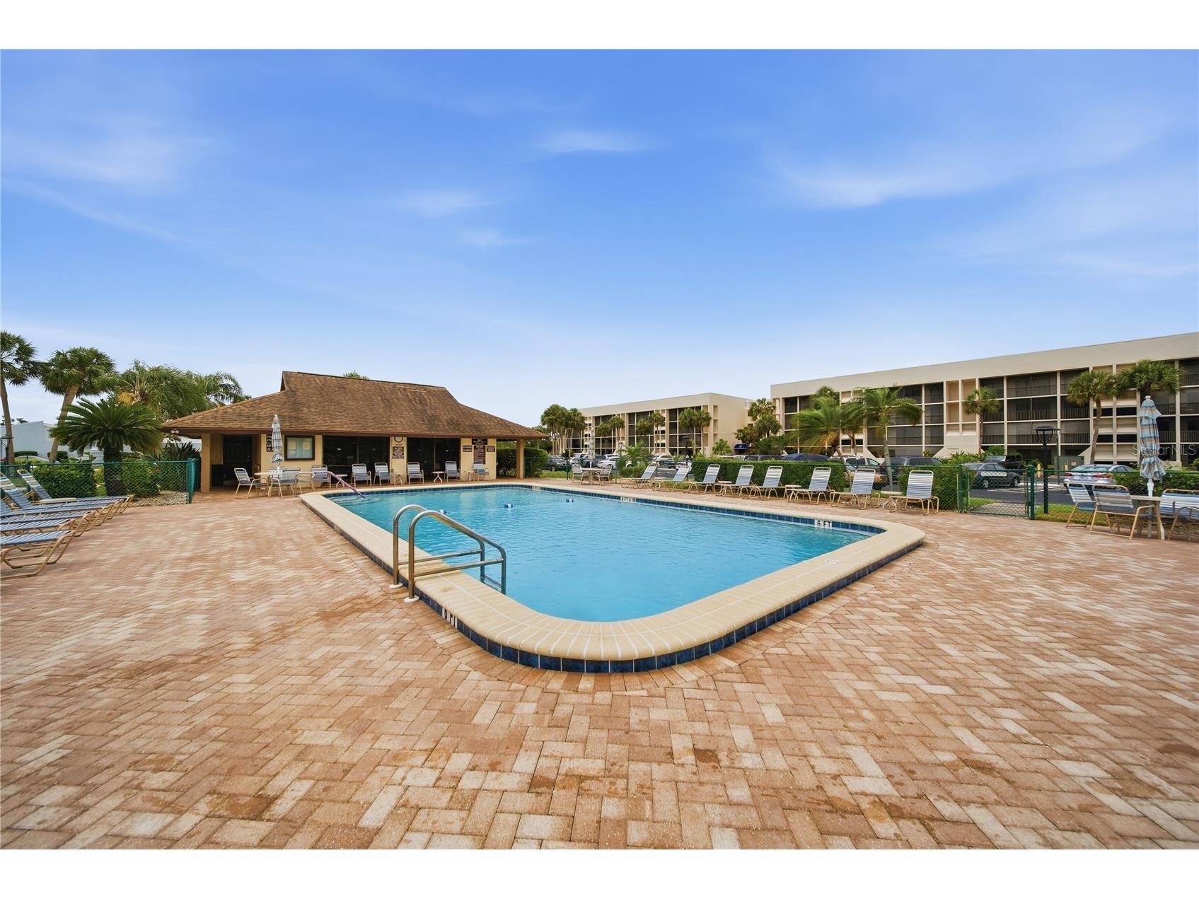 6114 43rd Street W #104E Bradenton FL 34210 A4688967 image32