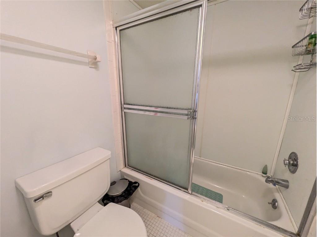 6114 43rd Street W #106E Bradenton FL 34210 A4675050 image12