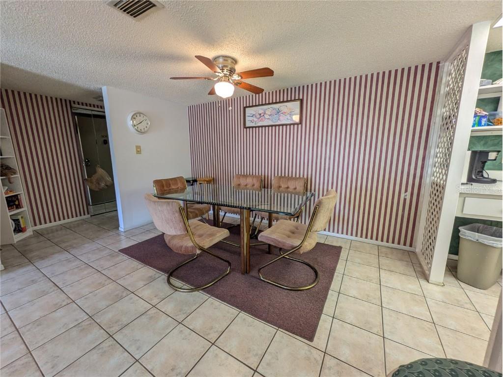 6114 43rd Street W #106E Bradenton FL 34210 A4675050 image8