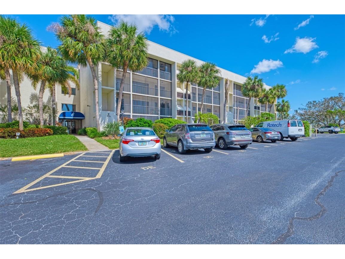 6114 43rd Street W #407E Bradenton FL 34210 A4626453 image1