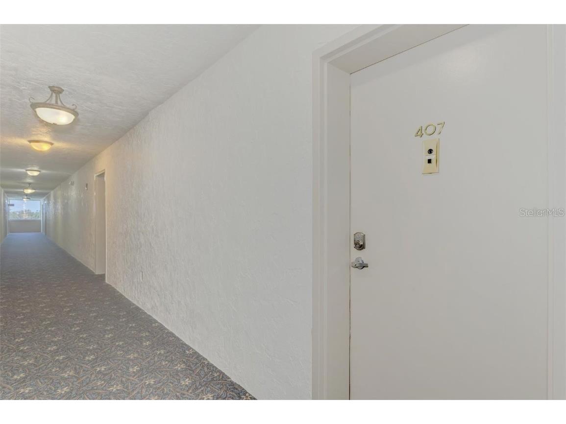 6114 43rd Street W #407E Bradenton FL 34210 A4668409 image2