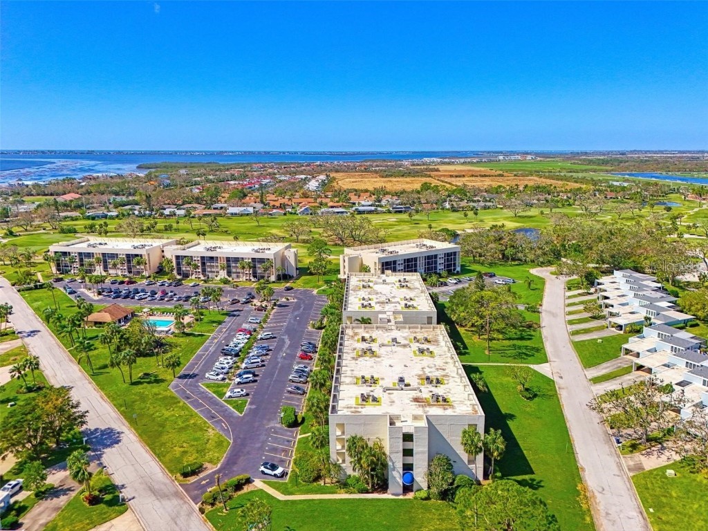 6114 43rd Street W #407E Bradenton FL 34210 A4668409 image20