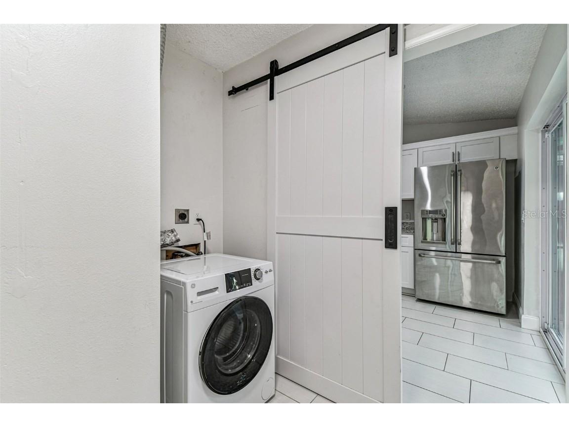 6114 S Elkins Avenue Tampa FL 33611 TB8452081 image15