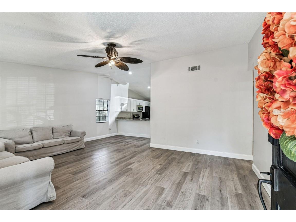 6114 S Elkins Avenue Tampa FL 33611 TB8452081 image2