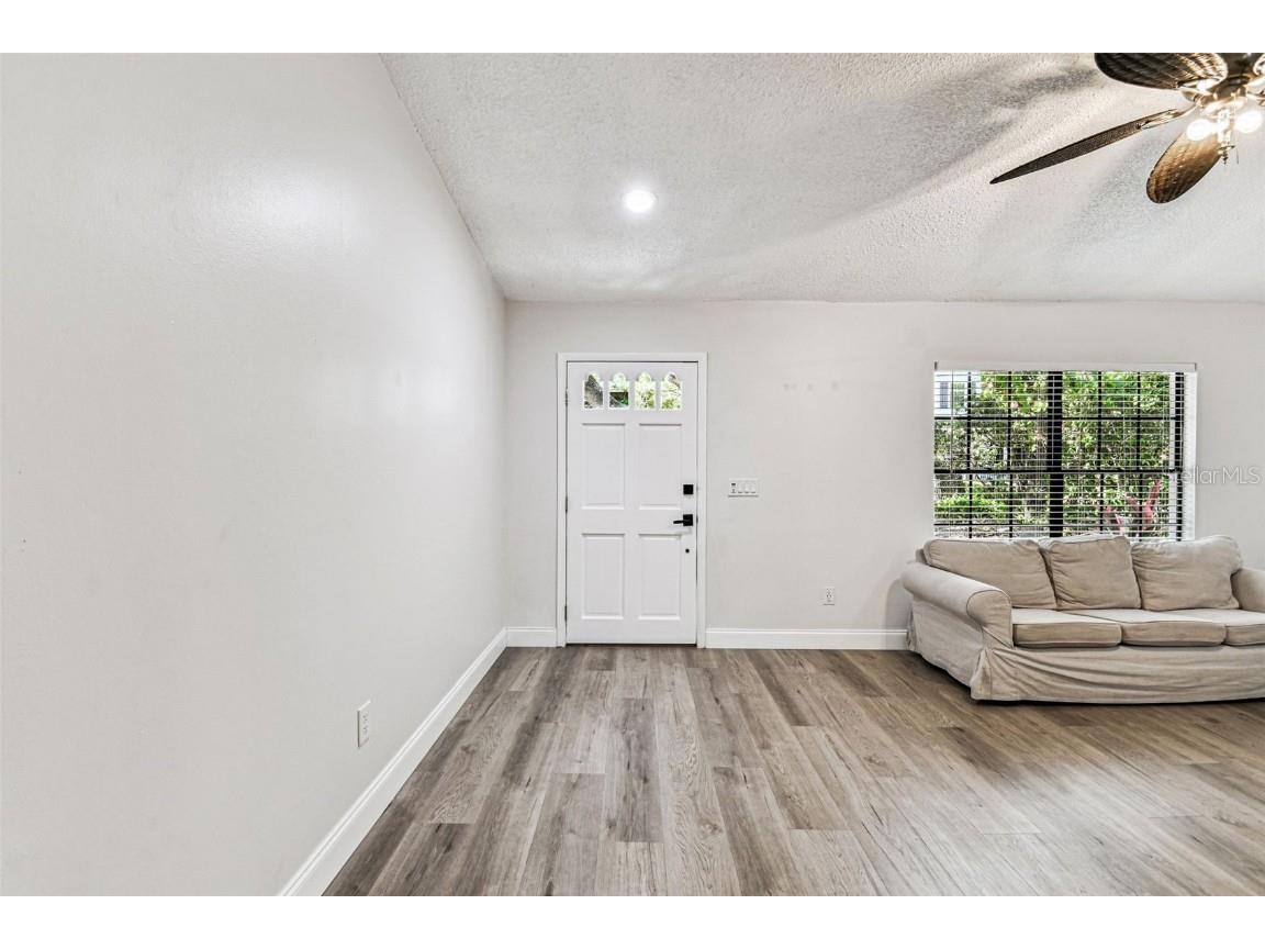 6114 S Elkins Avenue Tampa FL 33611 TB8452081 image9