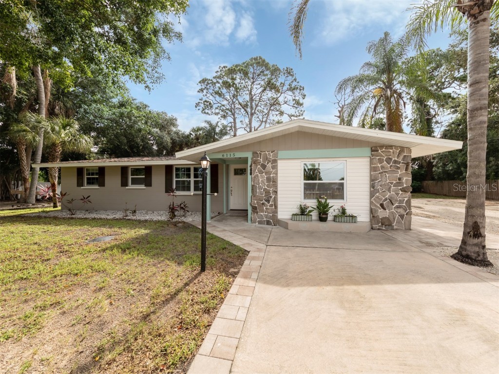 6115 Carlton Avenue Sarasota FL 34231 N6123946 image1