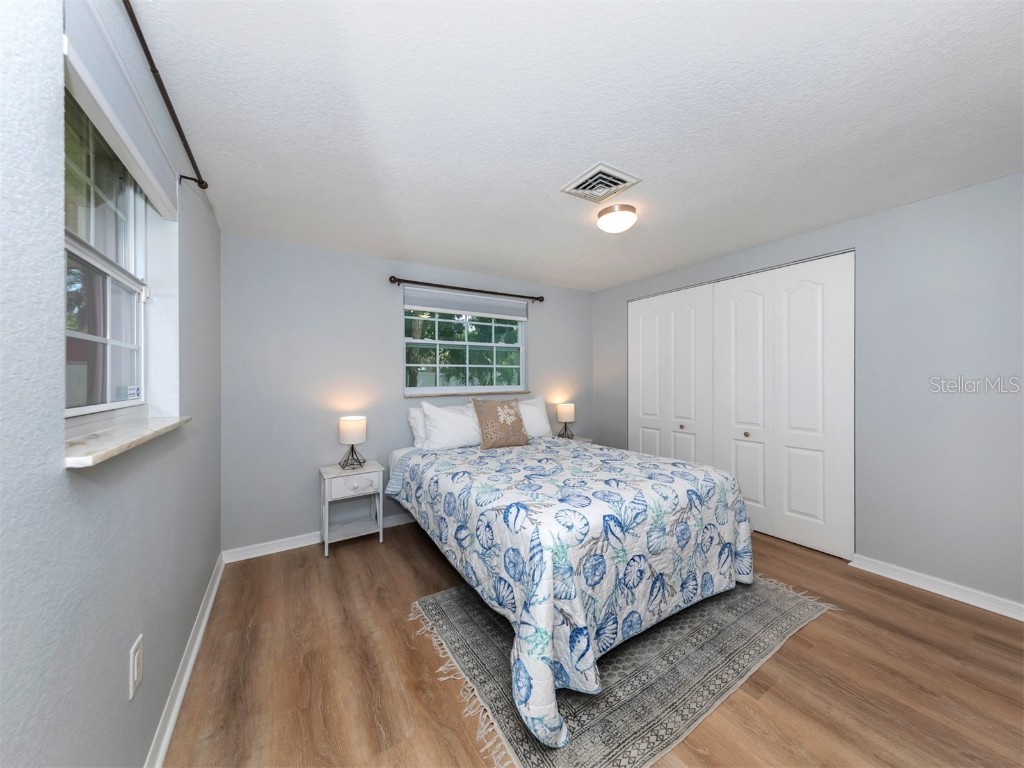 6115 Carlton Avenue Sarasota FL 34231 N6123946 image16