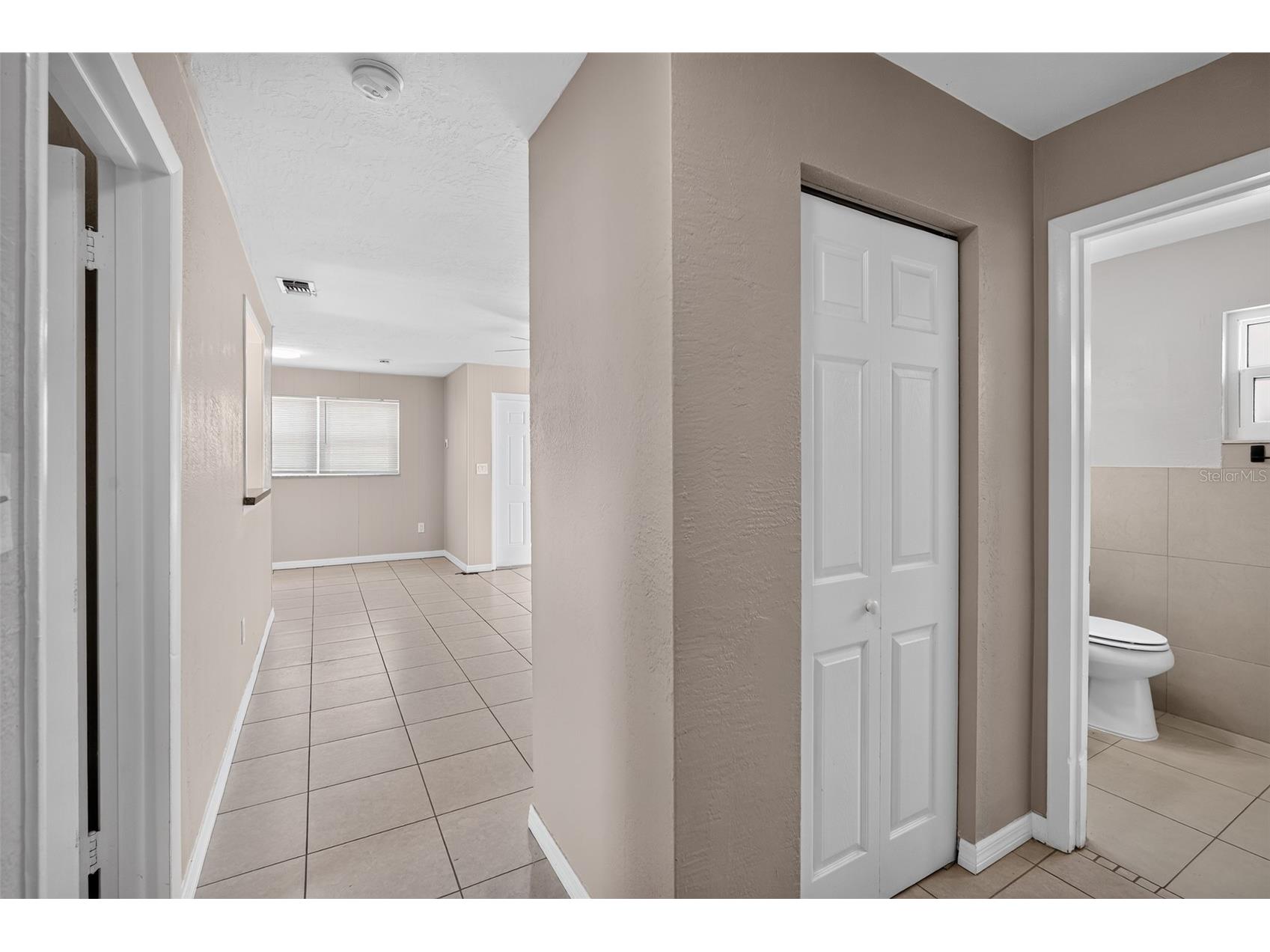 6115 Freemont Street North Port FL 34287 O6421660 image24