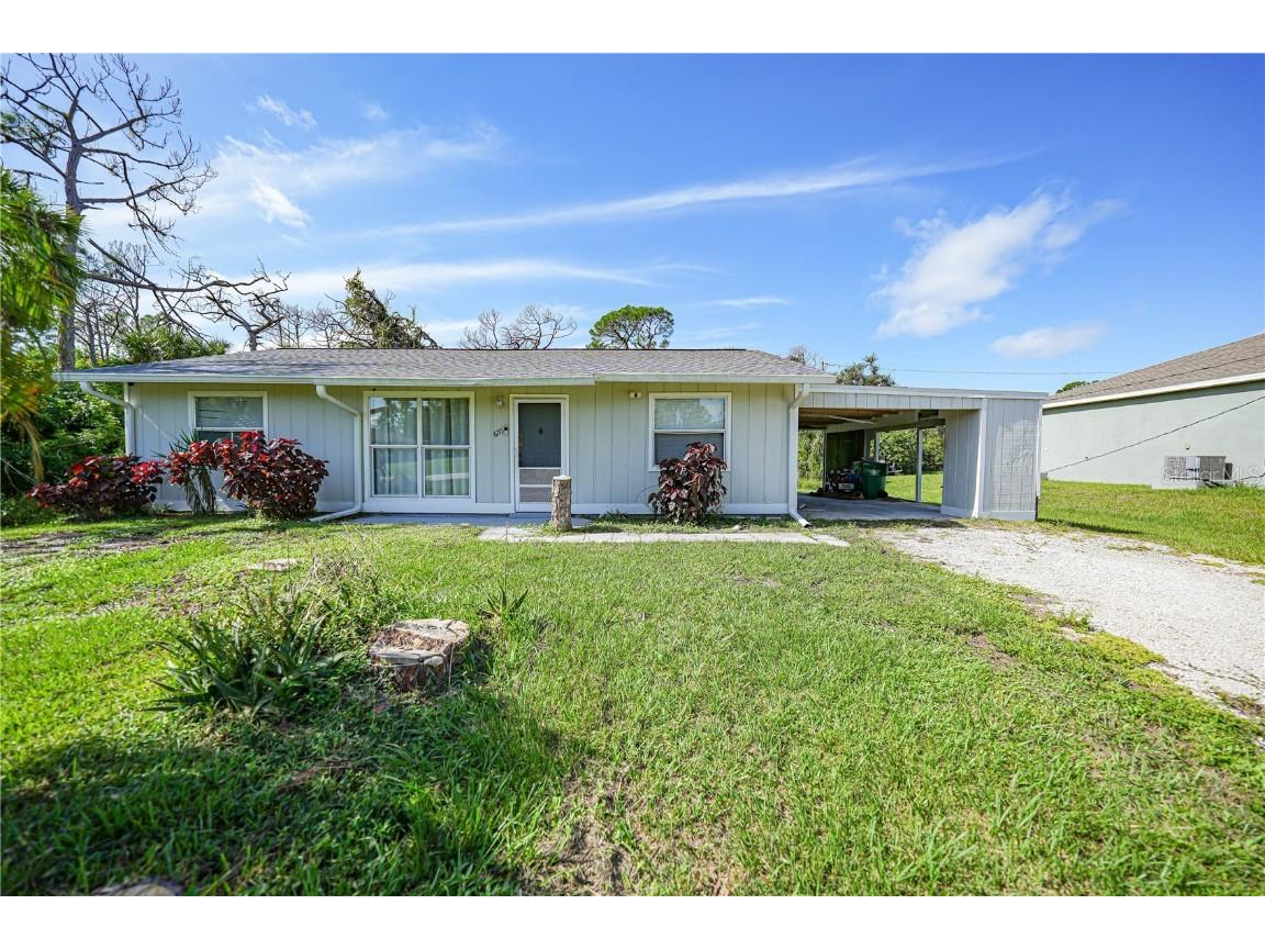 6115 Meigs Lane Englewood FL 34224 D6132807 image1