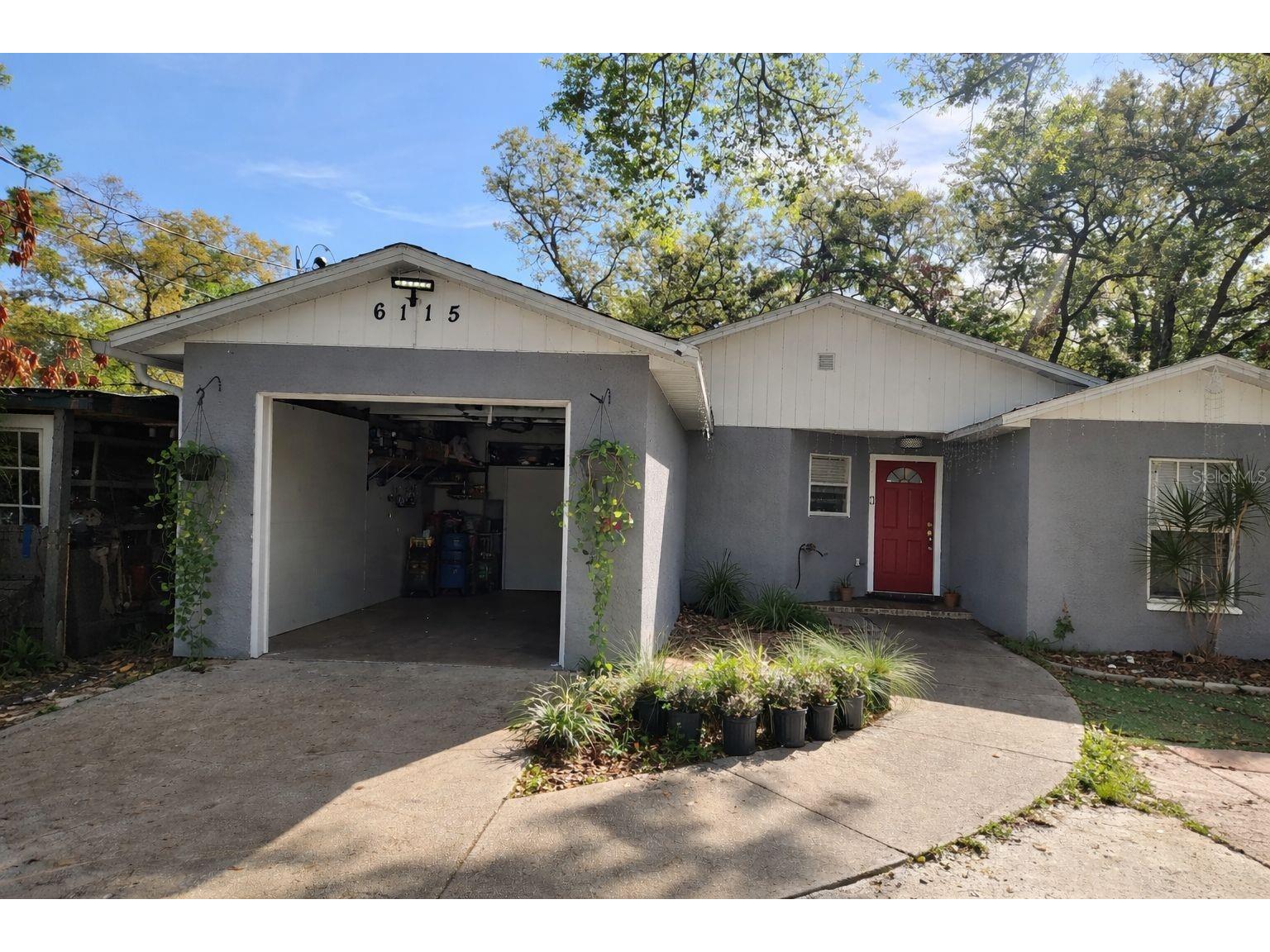 6115 N Albany Avenue Tampa FL 33604 TB8488104 image1