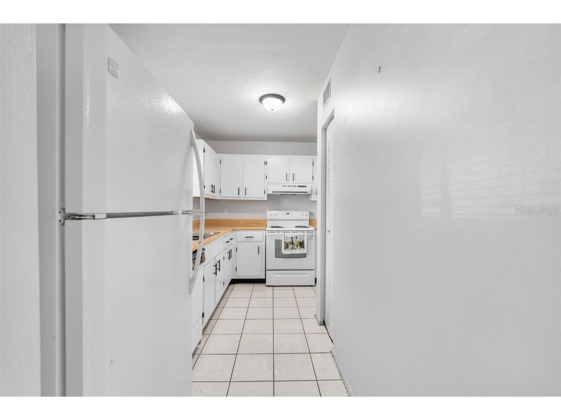 6115 SW 12th Place #13 D Gainesville FL 32607 GC534763 image10