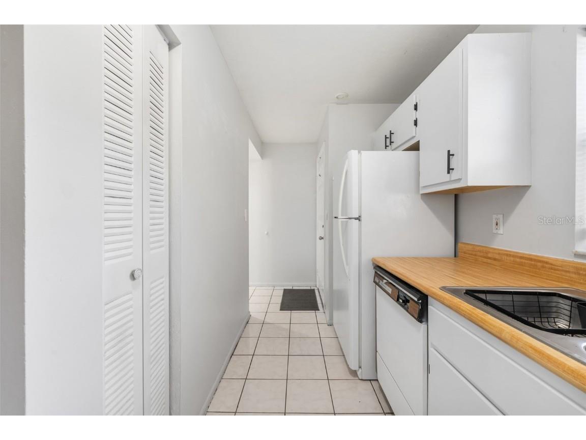 6115 SW 12th Place #13 D Gainesville FL 32607 GC534763 image13