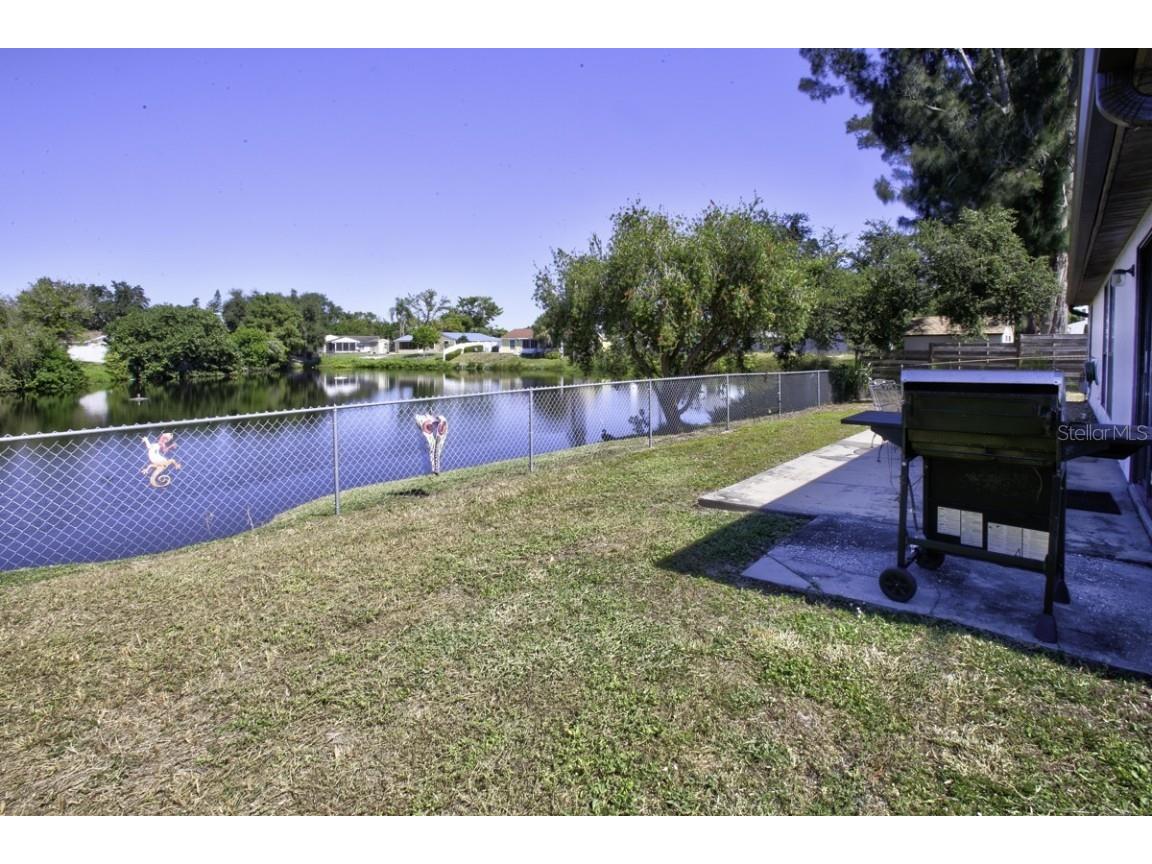 6116 38th Avenue W Bradenton FL 34209 A4669240 image23