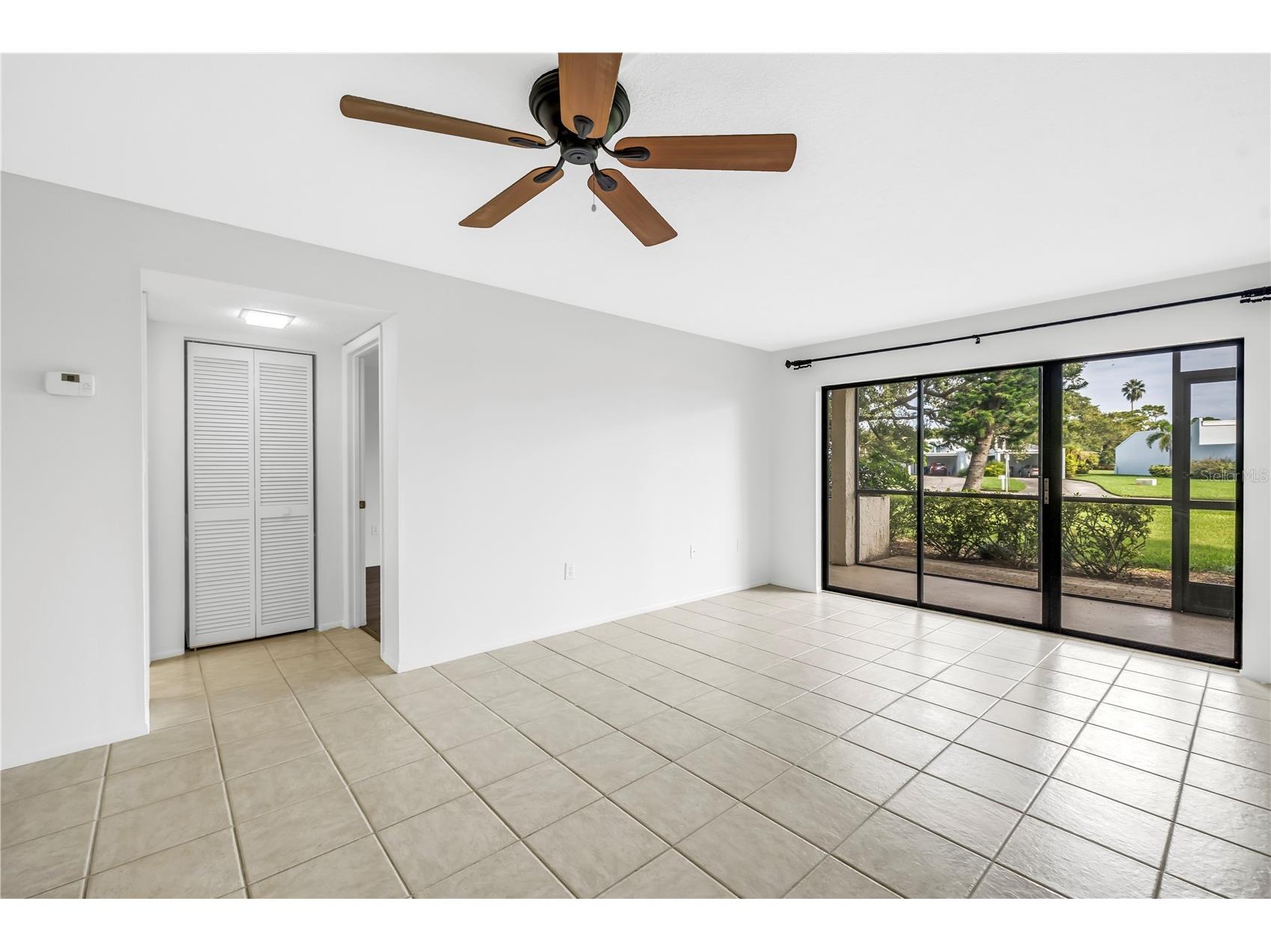 6116 43rd Street W #104D Bradenton FL 34210 A4664500 image11