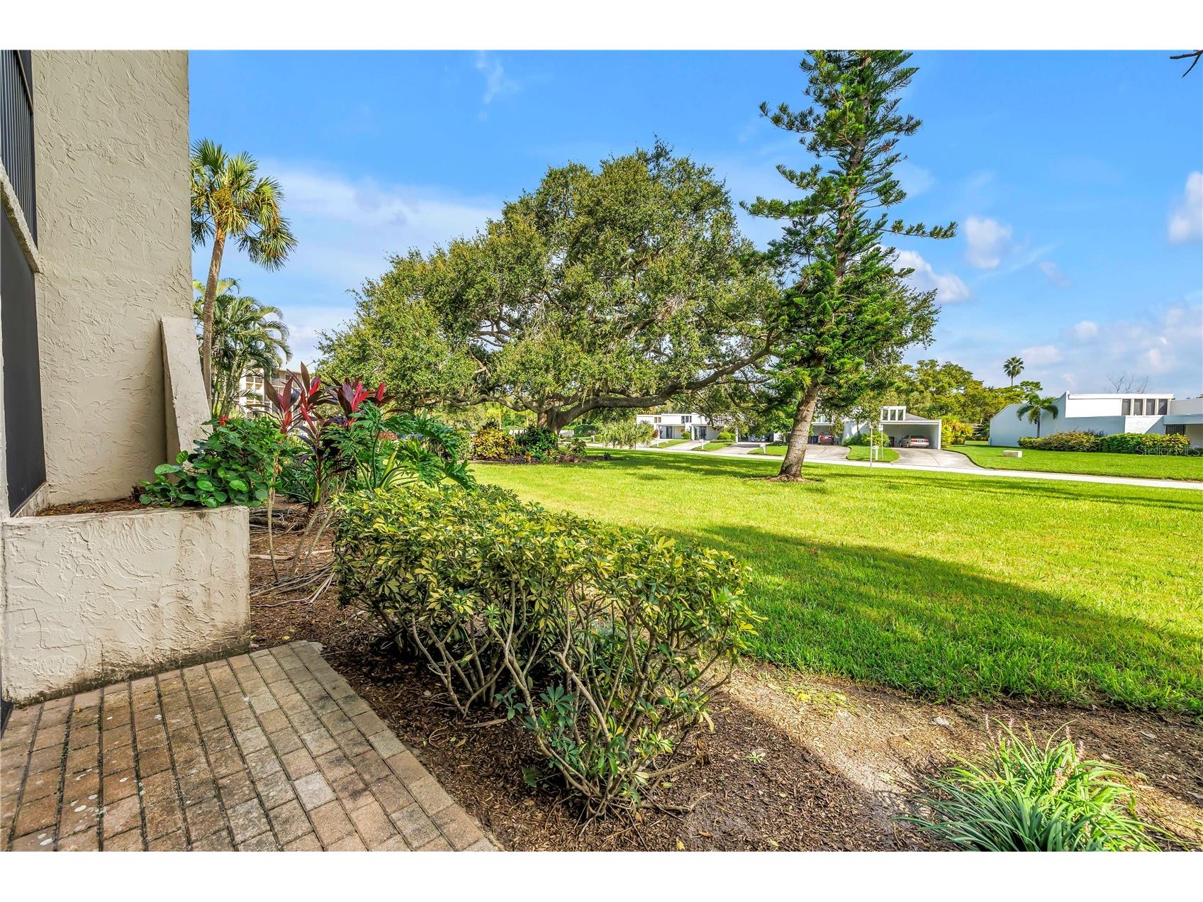 6116 43rd Street W #104D Bradenton FL 34210 A4664500 image36