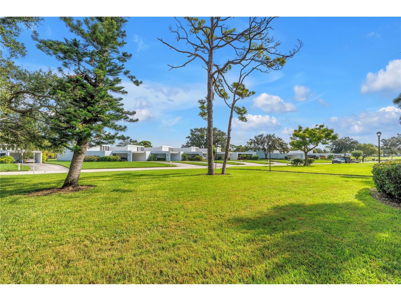 6116 43rd Street W #104D Bradenton FL 34210 A4664500 image40