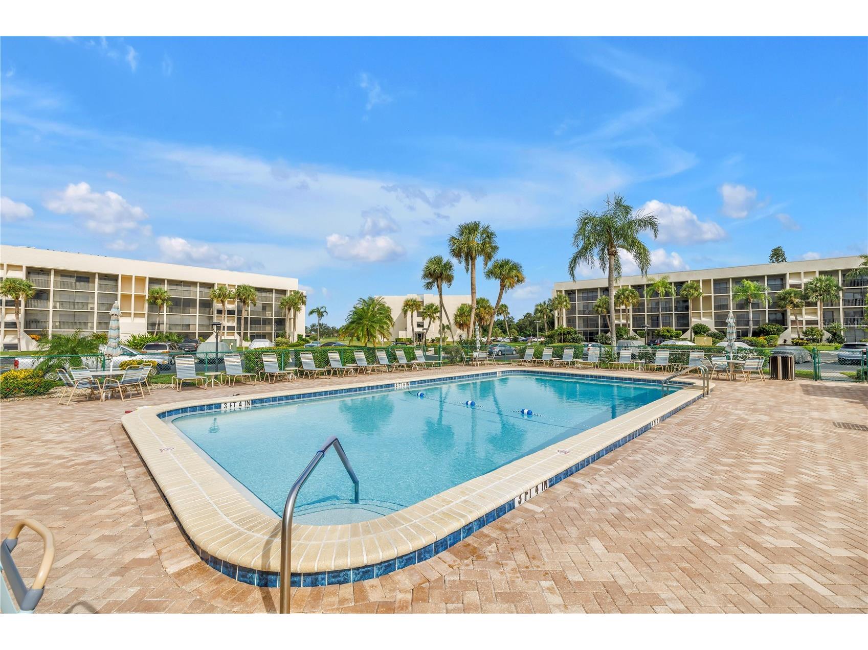 6116 43rd Street W #104D Bradenton FL 34210 A4664500 image42