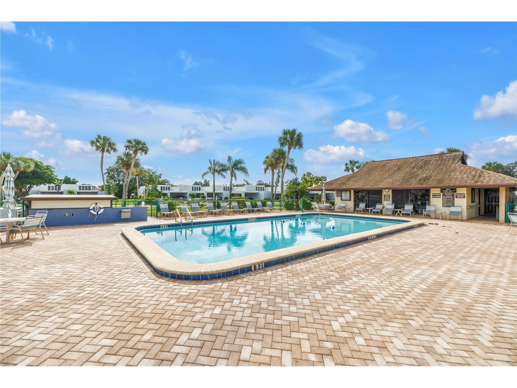 6116 43rd Street W #104D Bradenton FL 34210 A4664500 image43