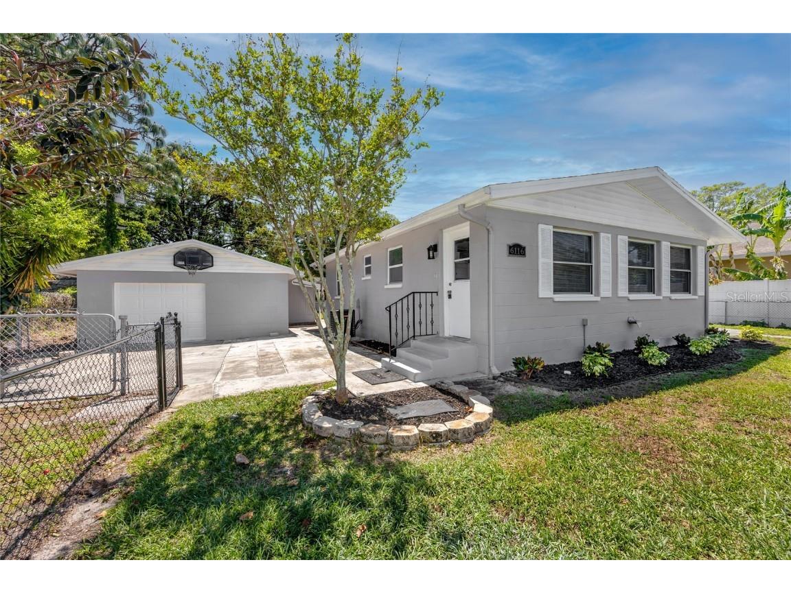 6116 84th Avenue N Pinellas Park FL 33781 U8238650 image1