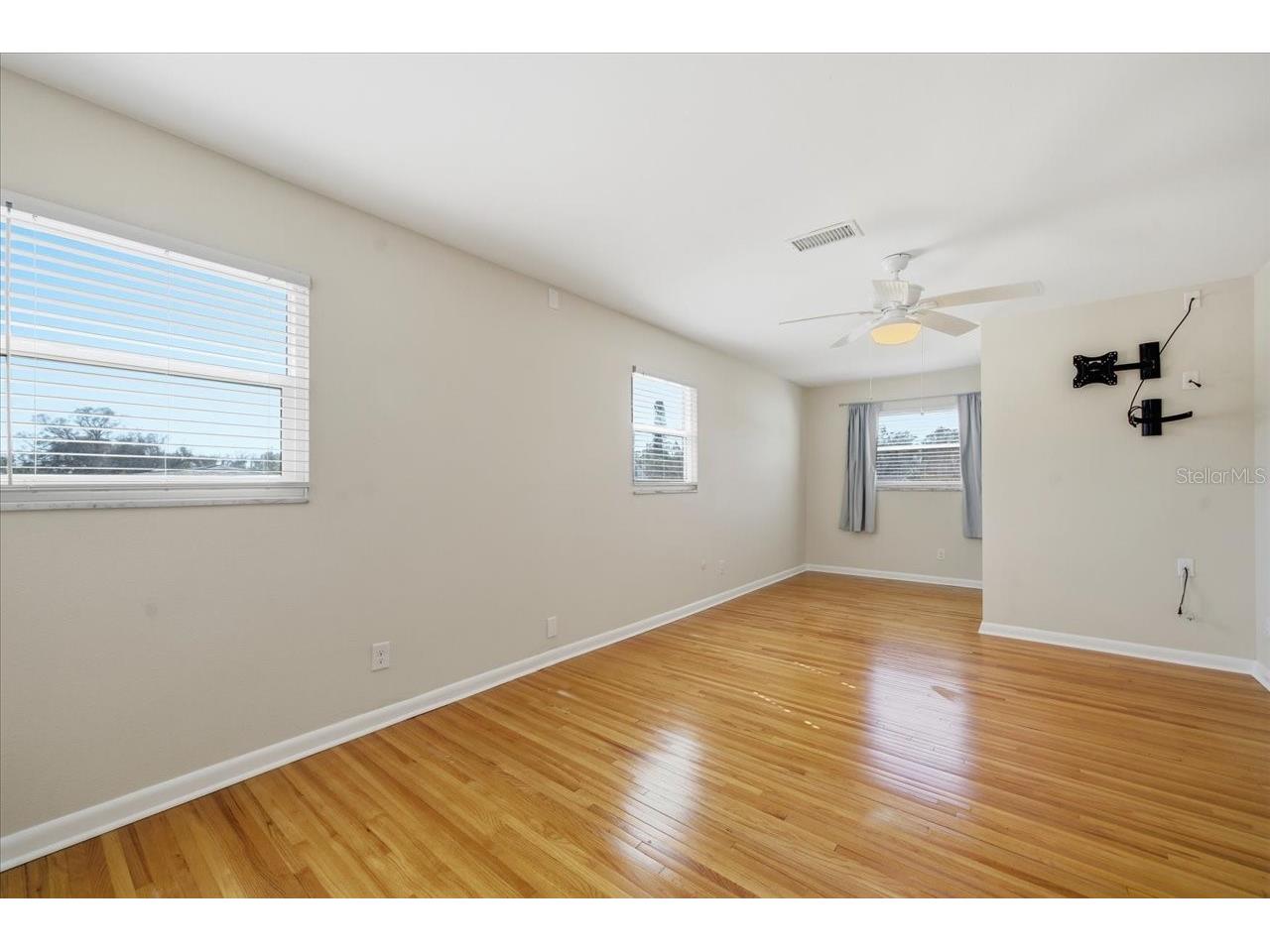 6116 N Glen Avenue Tampa FL 33614 TB8473708 image26