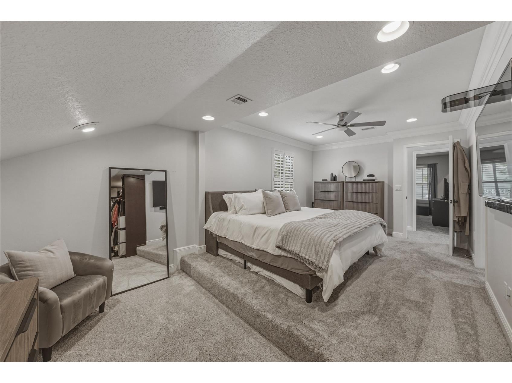 6117 S Russell Street Tampa FL 33611 TB8489014 image43