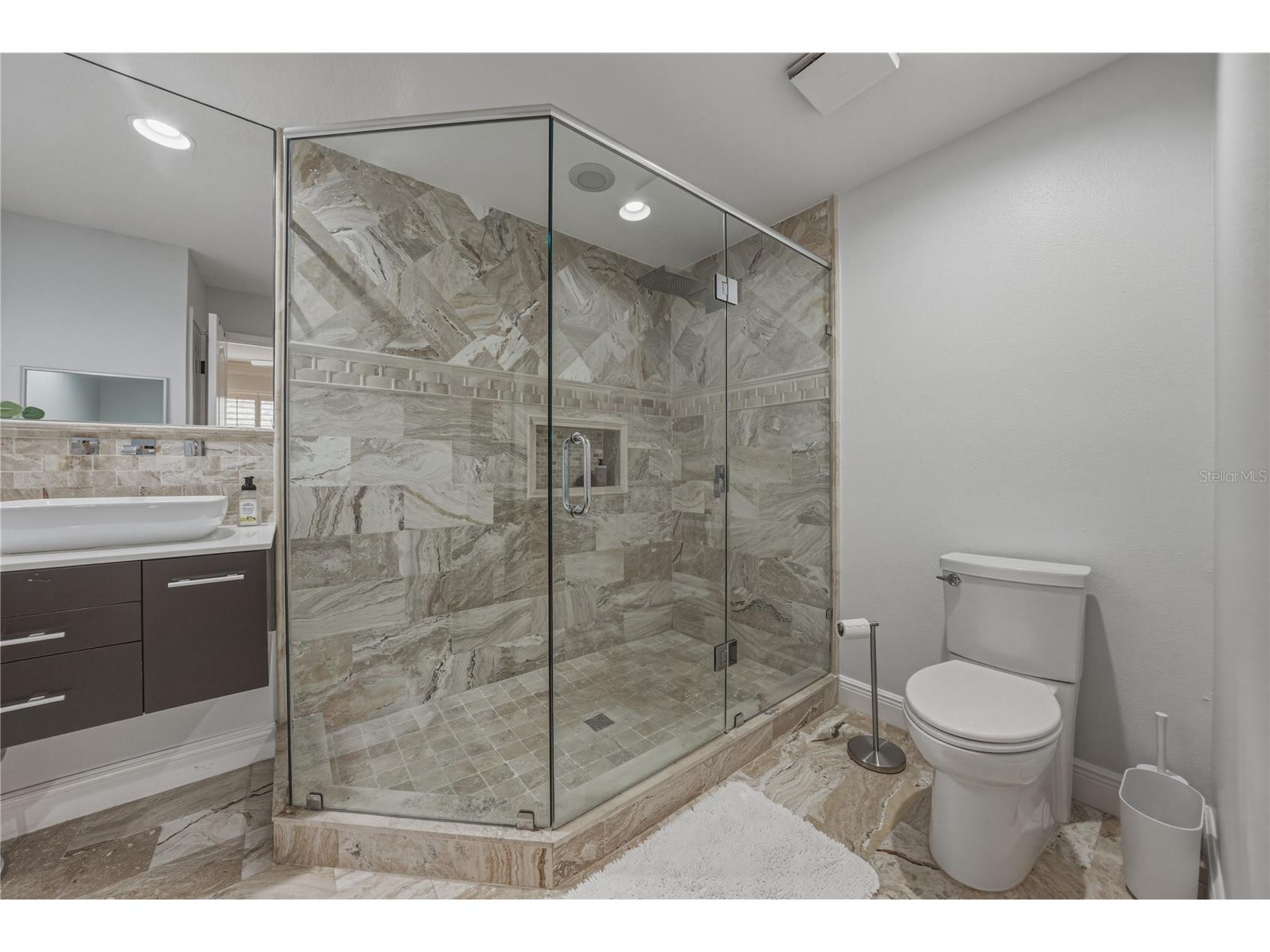 6117 S Russell Street Tampa FL 33611 TB8489014 image46