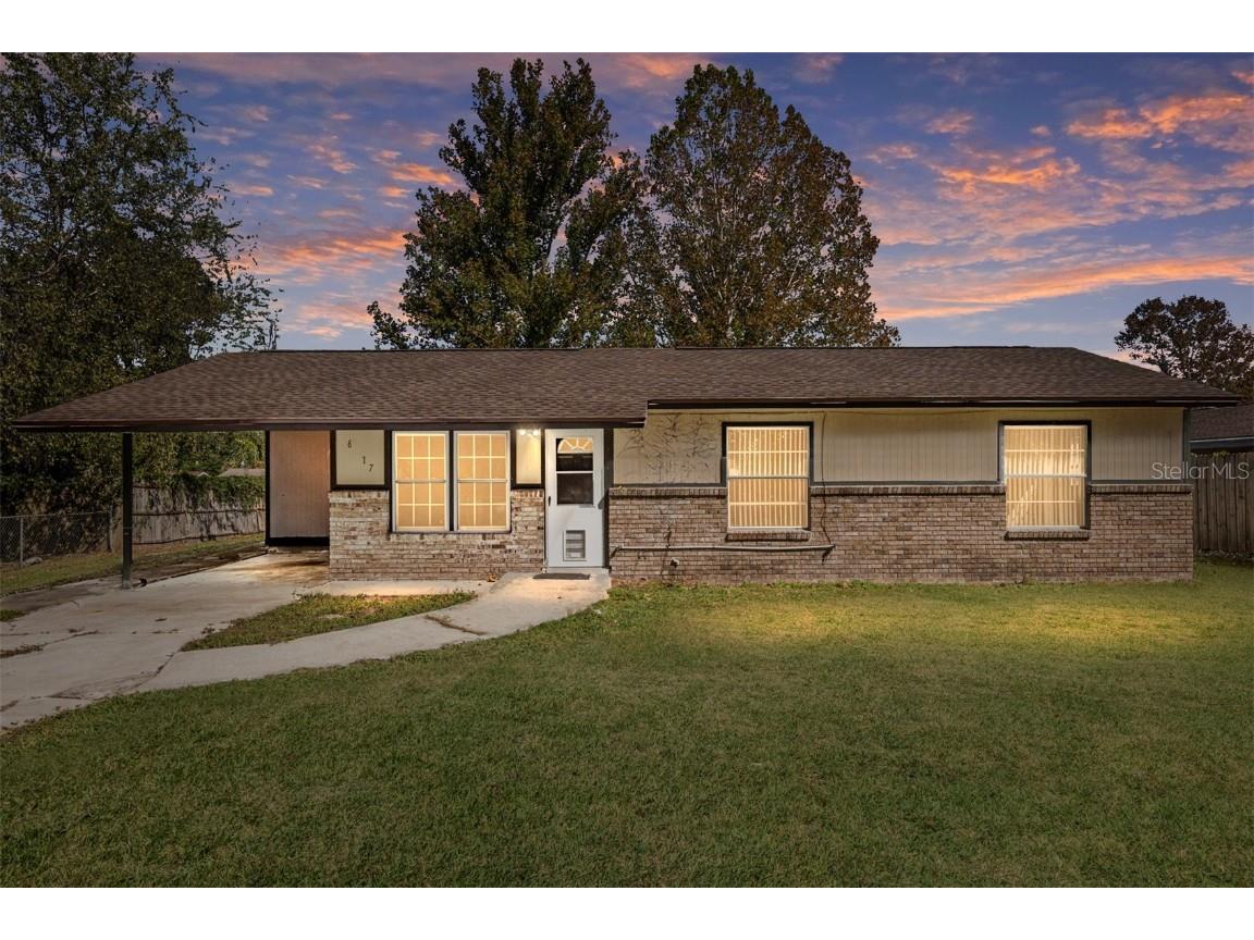 6117 SE Arthur Road Belleview FL 34420 OM667753 image1