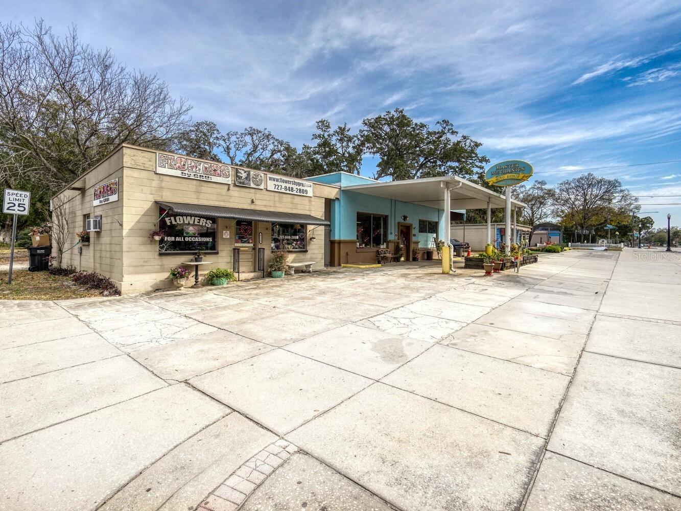 6118 Grand Boulevard New Port Richey FL 34652 W7886158 image45