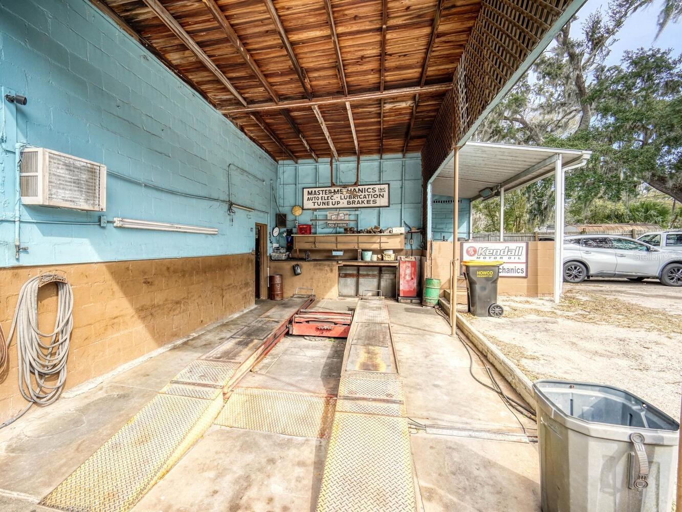 6118 Grand Boulevard New Port Richey FL 34652 W7886158 image49