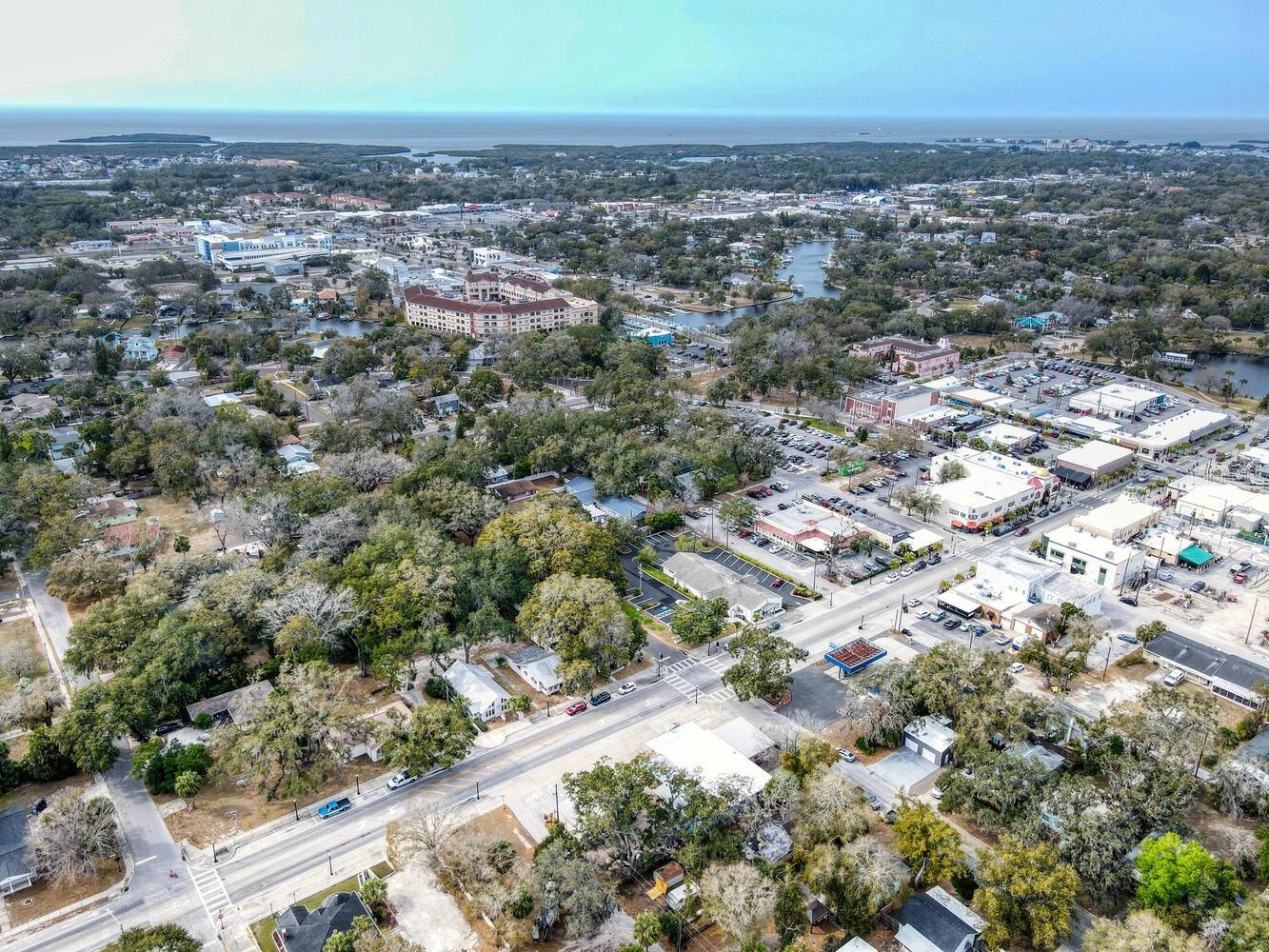 6118 Grand Boulevard New Port Richey FL 34652 W7886158 image8