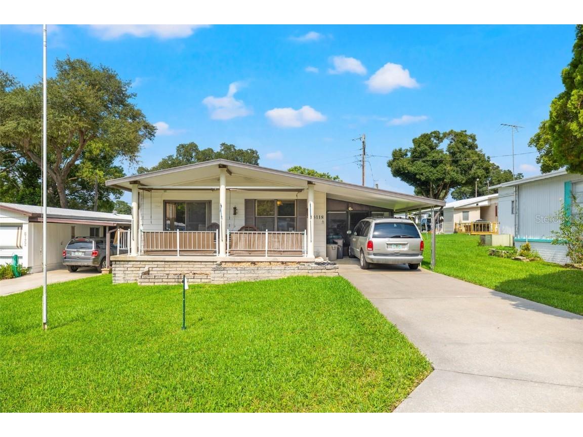 6118 Ridgewood Drive Zephyrhills FL 33542 T3464612 image1