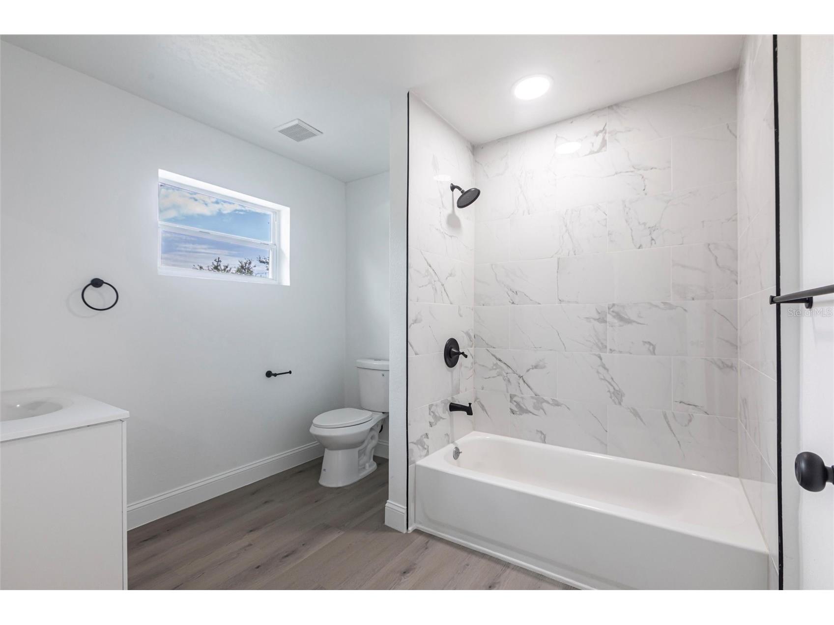 6119 19th Avenue N Saint Petersburg FL 33710 A4689426 image17