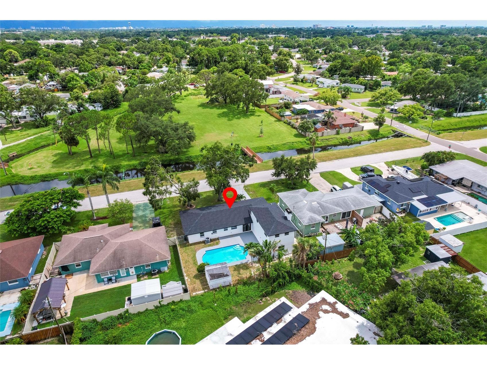 6119 19th Avenue N Saint Petersburg FL 33710 A4689426 image32