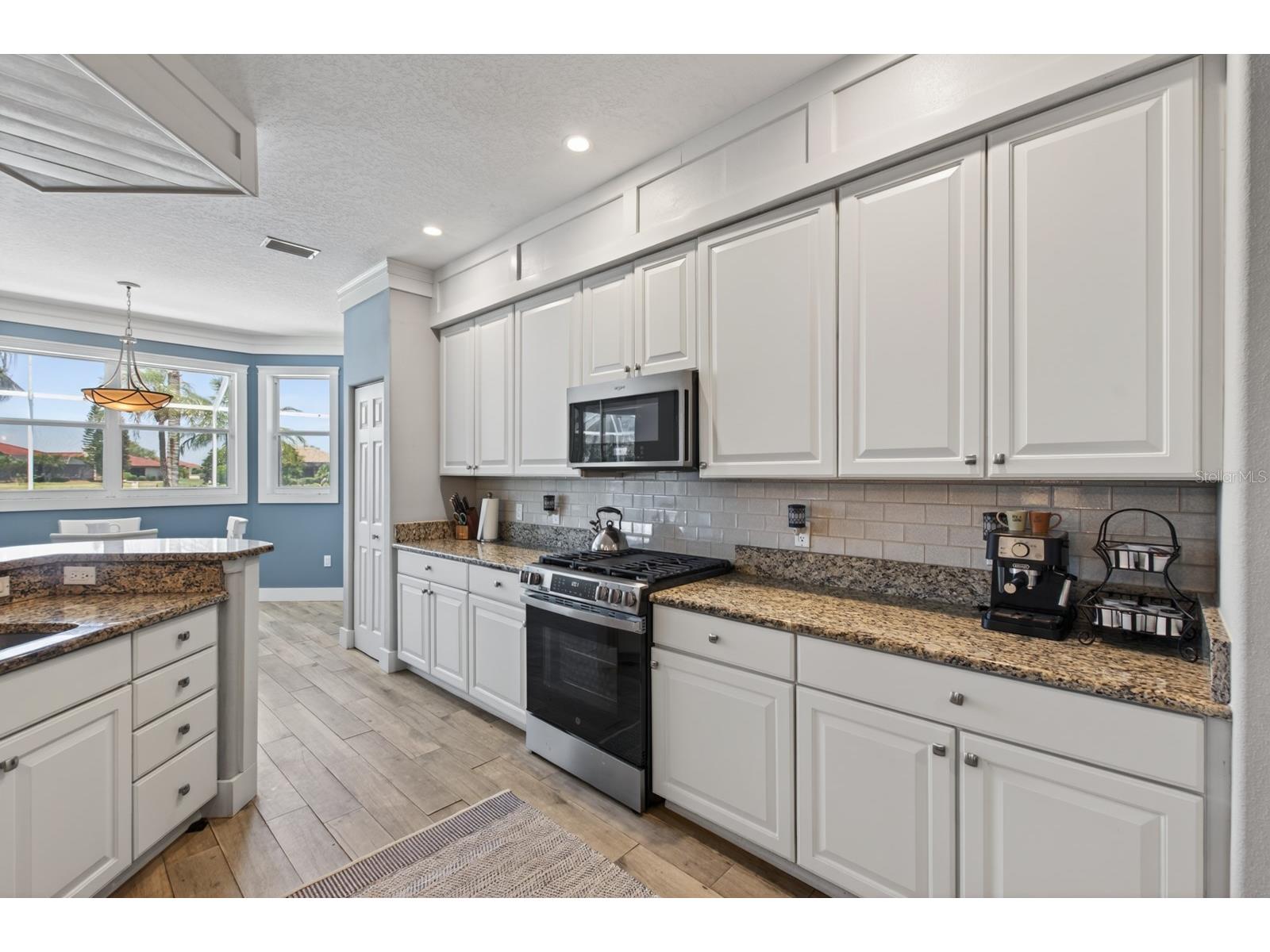 6119 9th Avenue Circle NE Bradenton FL 34212 - CYPRESS LAKE A4691689 image17