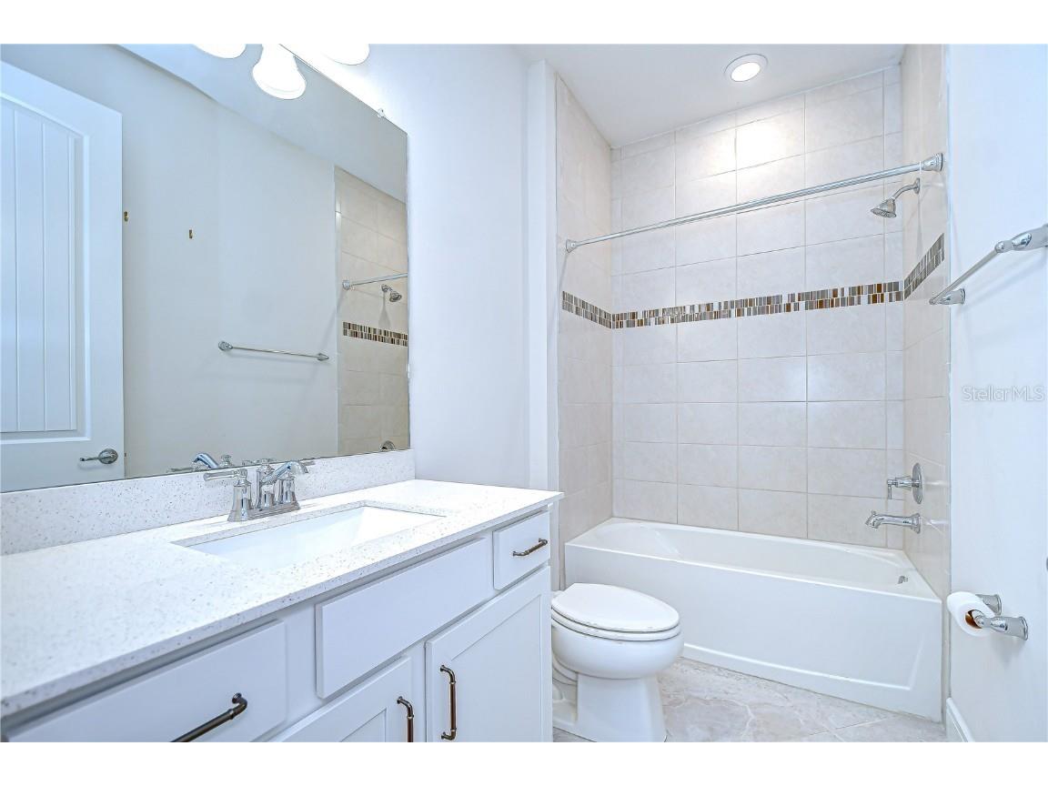 6119 Bradford Woods Drive Zephyrhills FL 33542 TB8390747 image18