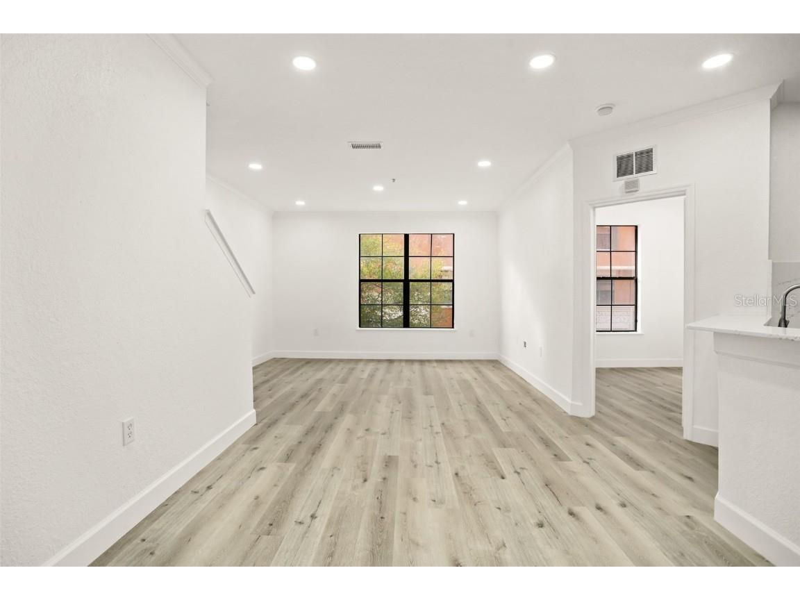 6119 Metrowest Boulevard #106 Orlando FL 32835 O6343022 image5