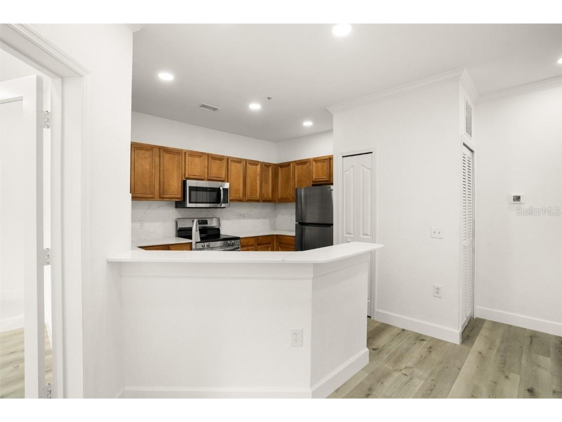 6119 Metrowest Boulevard #106 Orlando FL 32835 O6343022 image7