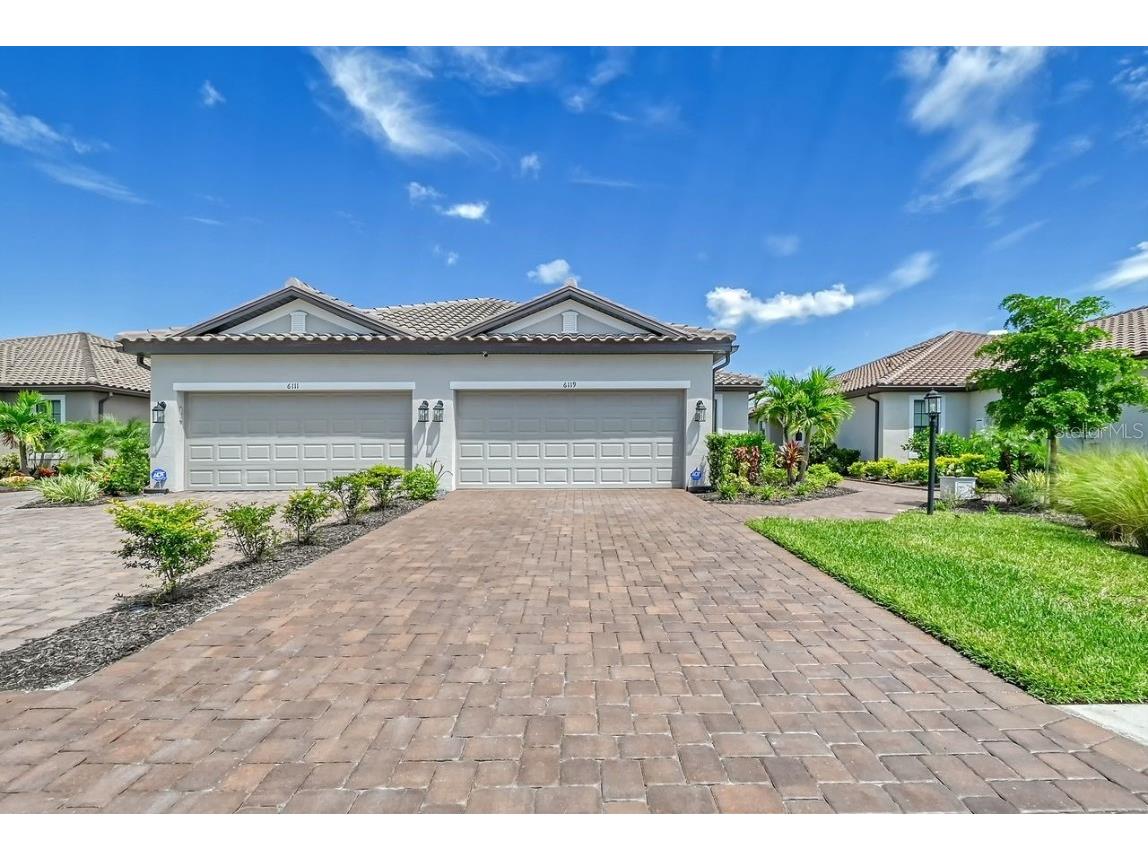 6119 Plateau Court Bradenton FL 34203 A4621070 image1
