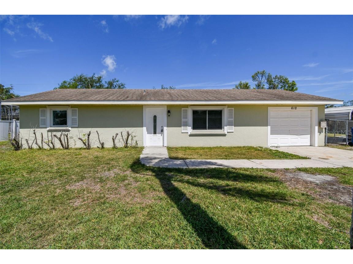 612 47th Street W Palmetto FL 34221 A4646176 image1