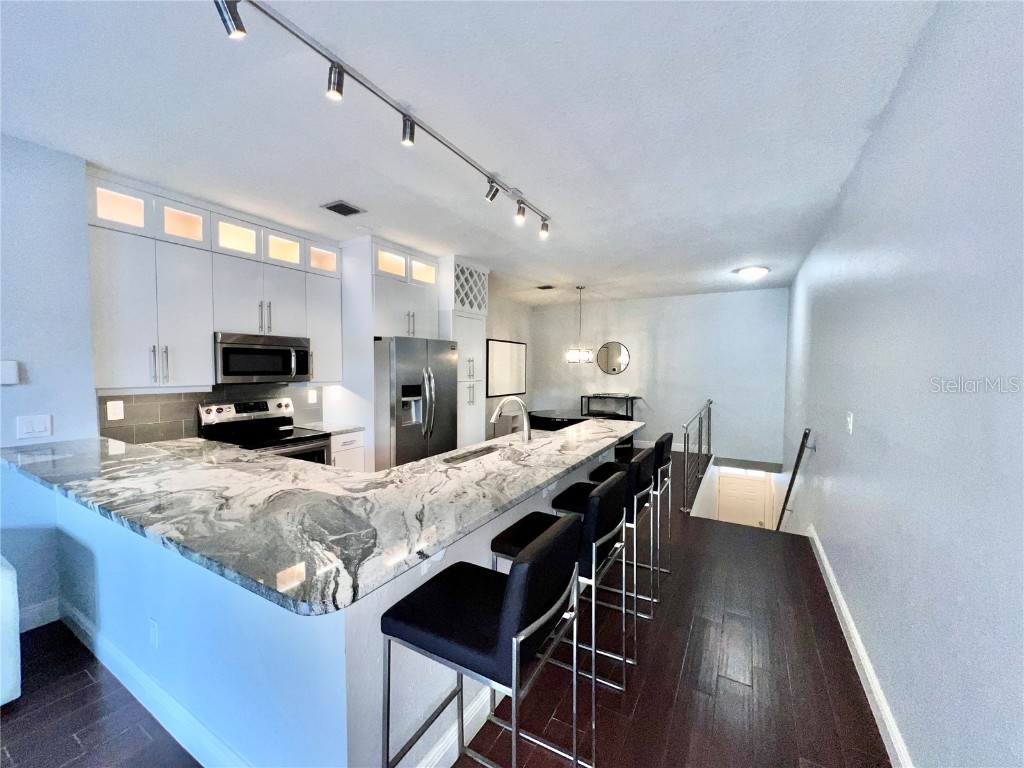 612 Arbor Lake Lane Tampa FL 33602 TB8388799 image11