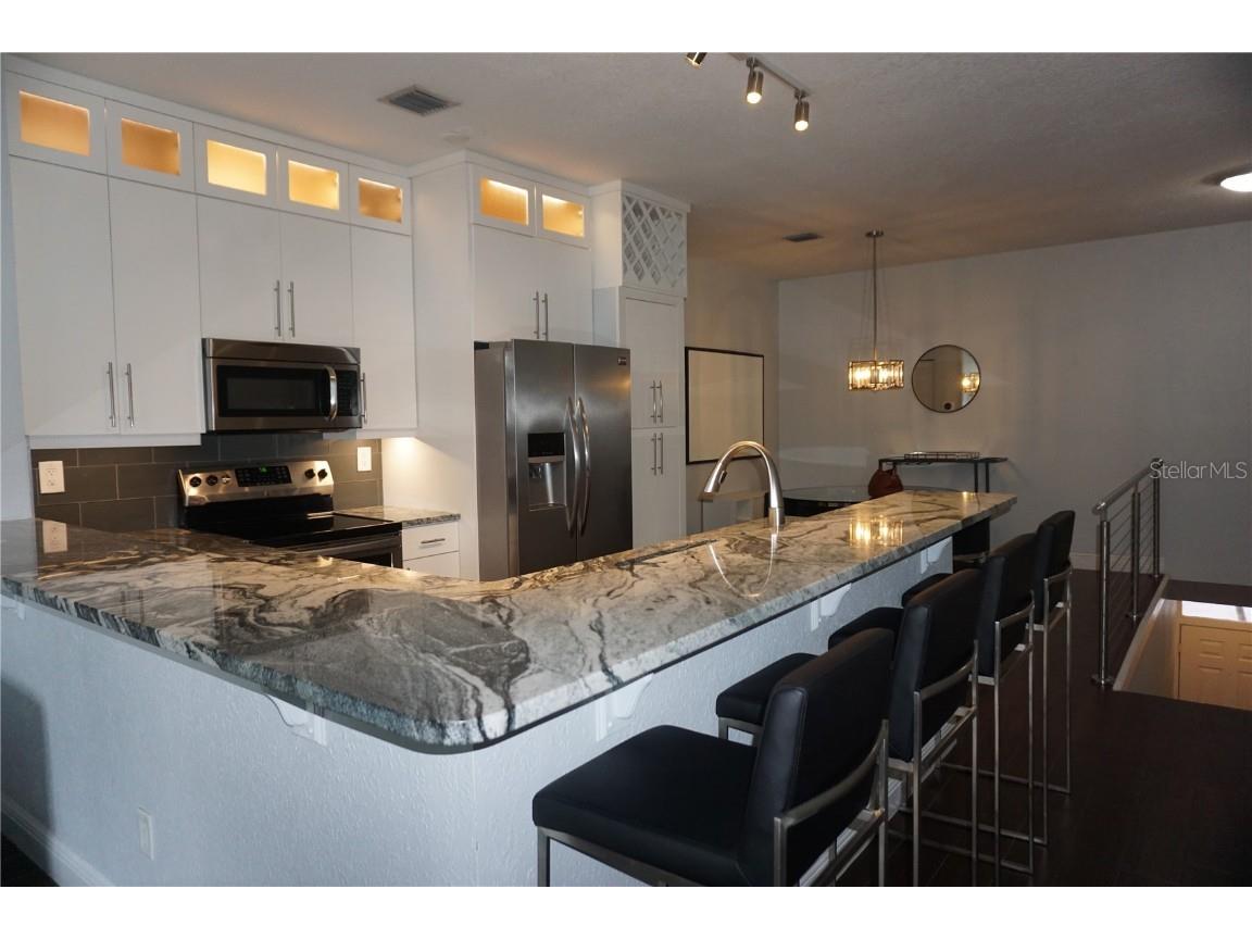 612 Arbor Lake Lane Tampa FL 33602 TB8388799 image16