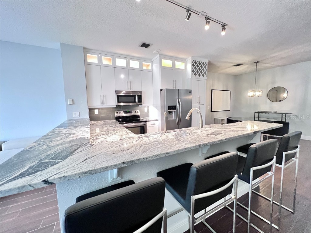 612 Arbor Lake Lane Tampa FL 33602 TB8388799 image4