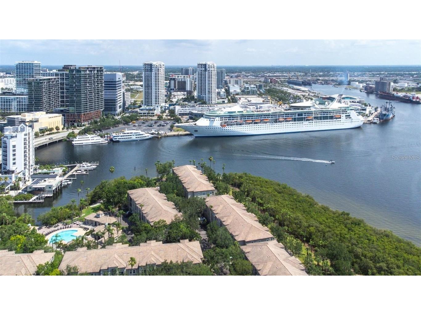 612 Arbor Lake Lane Tampa FL 33602 TB8388799 image49