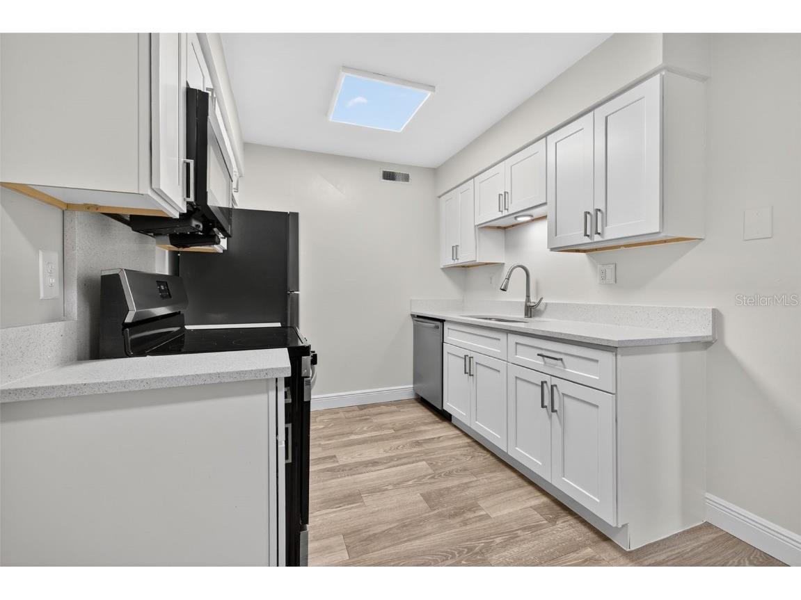 612 Bass Court #1130-D Dunedin FL 34698 A4669108 image10