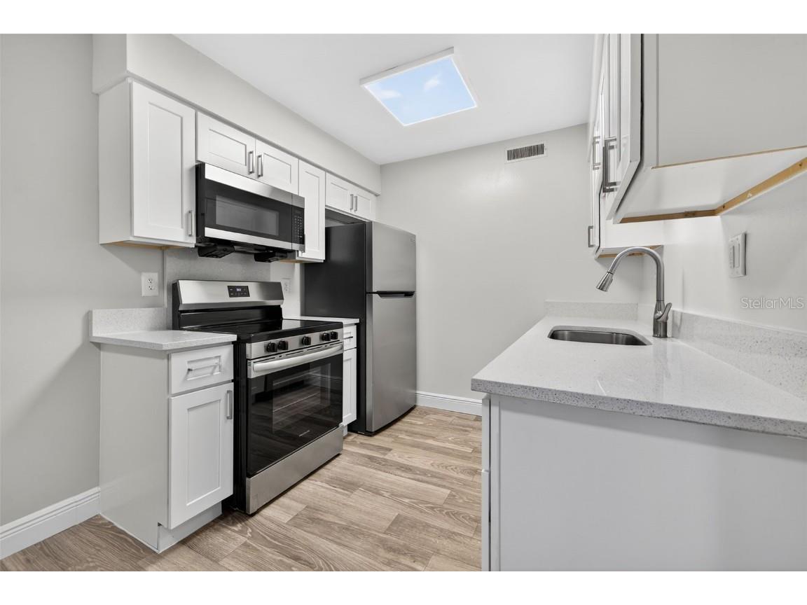 612 Bass Court #1130-D Dunedin FL 34698 A4669108 image11