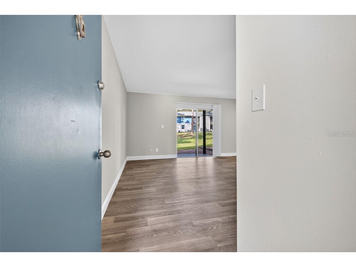 612 Bass Court #1130-D Dunedin FL 34698 A4669108 image3