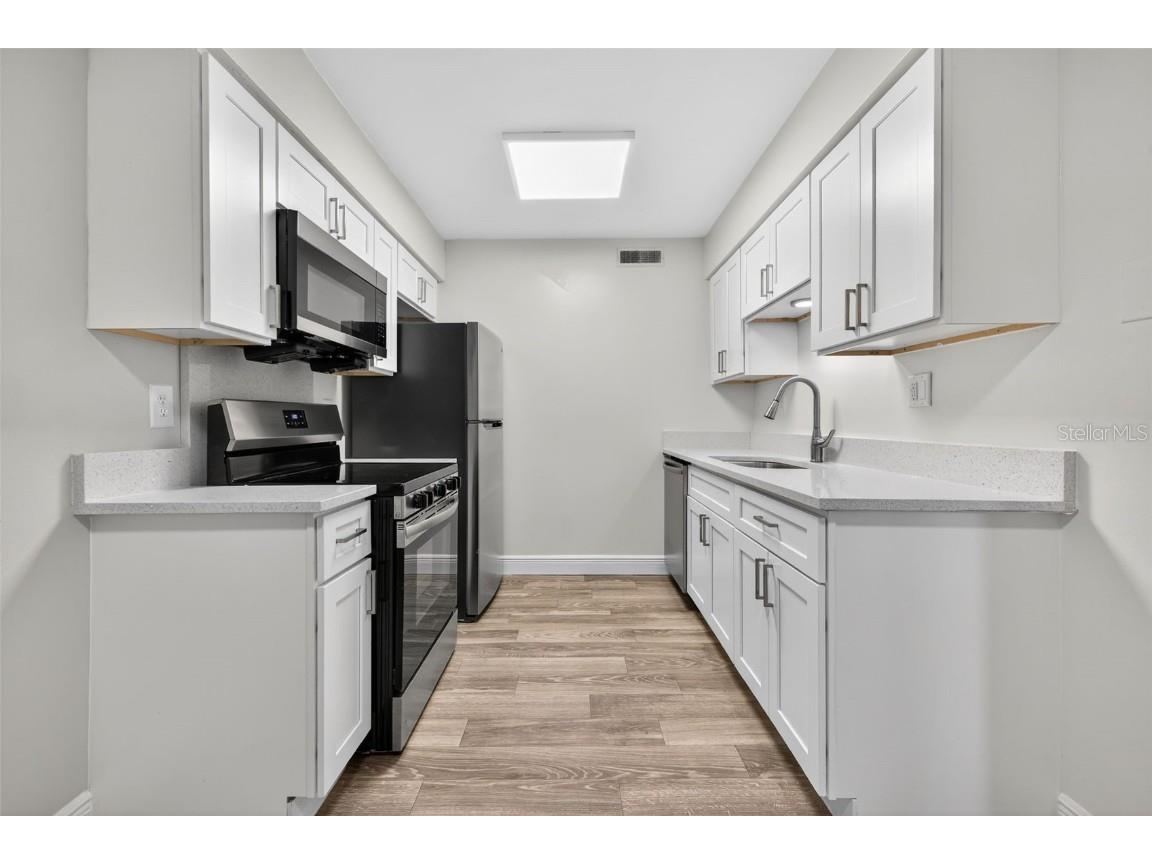 612 Bass Court #1130-D Dunedin FL 34698 A4669108 image8