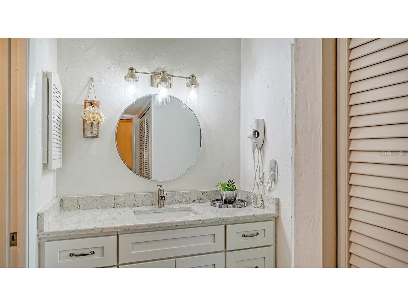 612 Bird Bay Drive S #110 Venice FL 34285 A4667949 image20