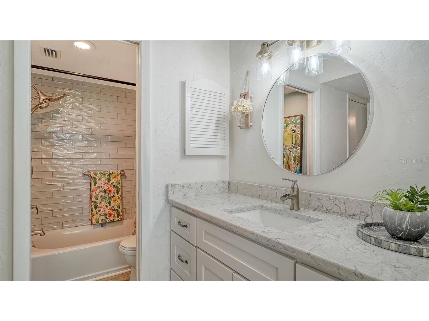 612 Bird Bay Drive S #110 Venice FL 34285 A4667949 image21