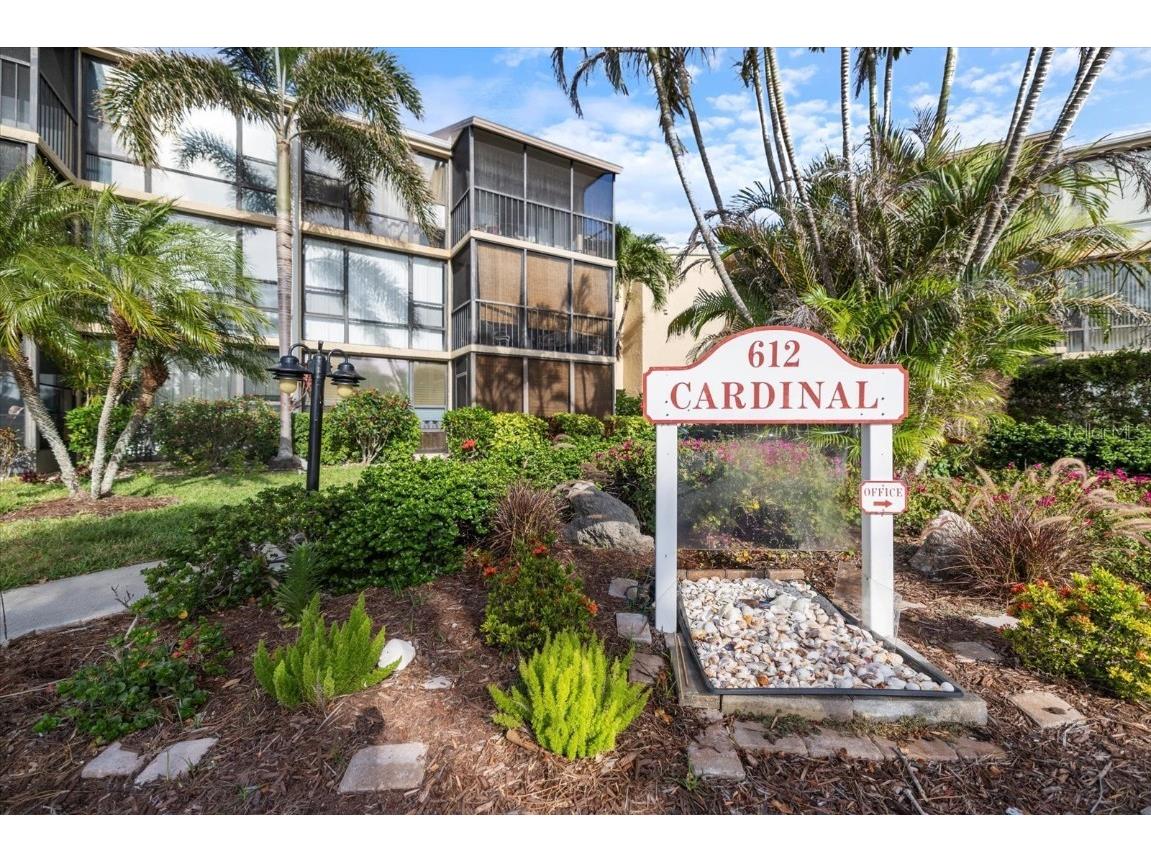 612 Bird Bay Drive S #112CAR Venice FL 34285 N6139718 image1